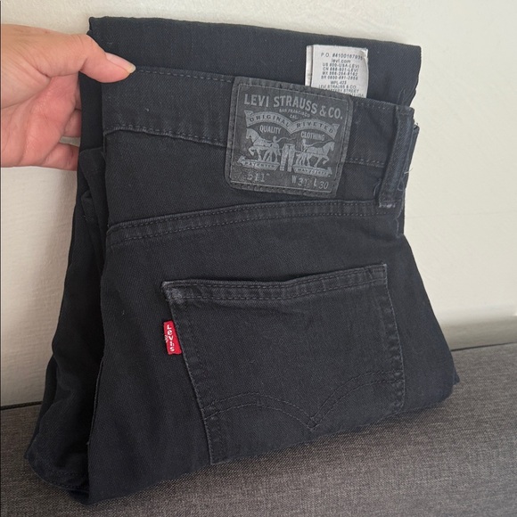 Levi’s 511 Classic Black Men's Jeans ( size 31/30) - Picture 9 of 9
